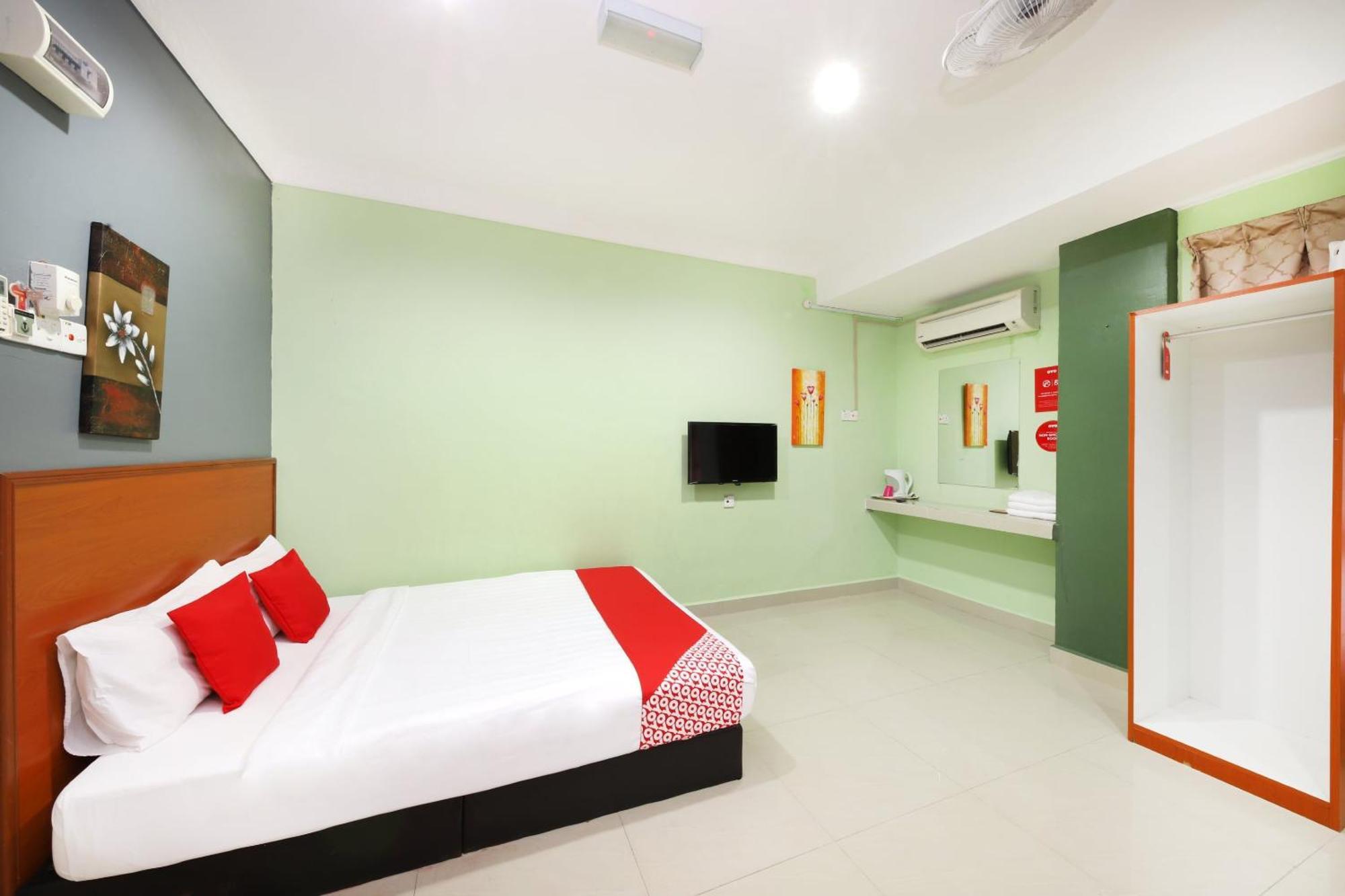 Super Oyo 720 Corridor Hotel 2 Pekan Dış mekan fotoğraf