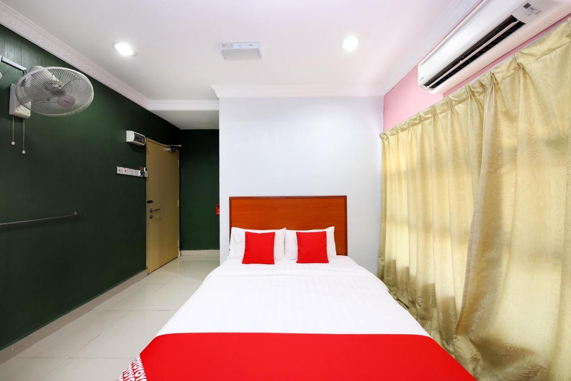 Super Oyo 720 Corridor Hotel 2 Pekan Dış mekan fotoğraf