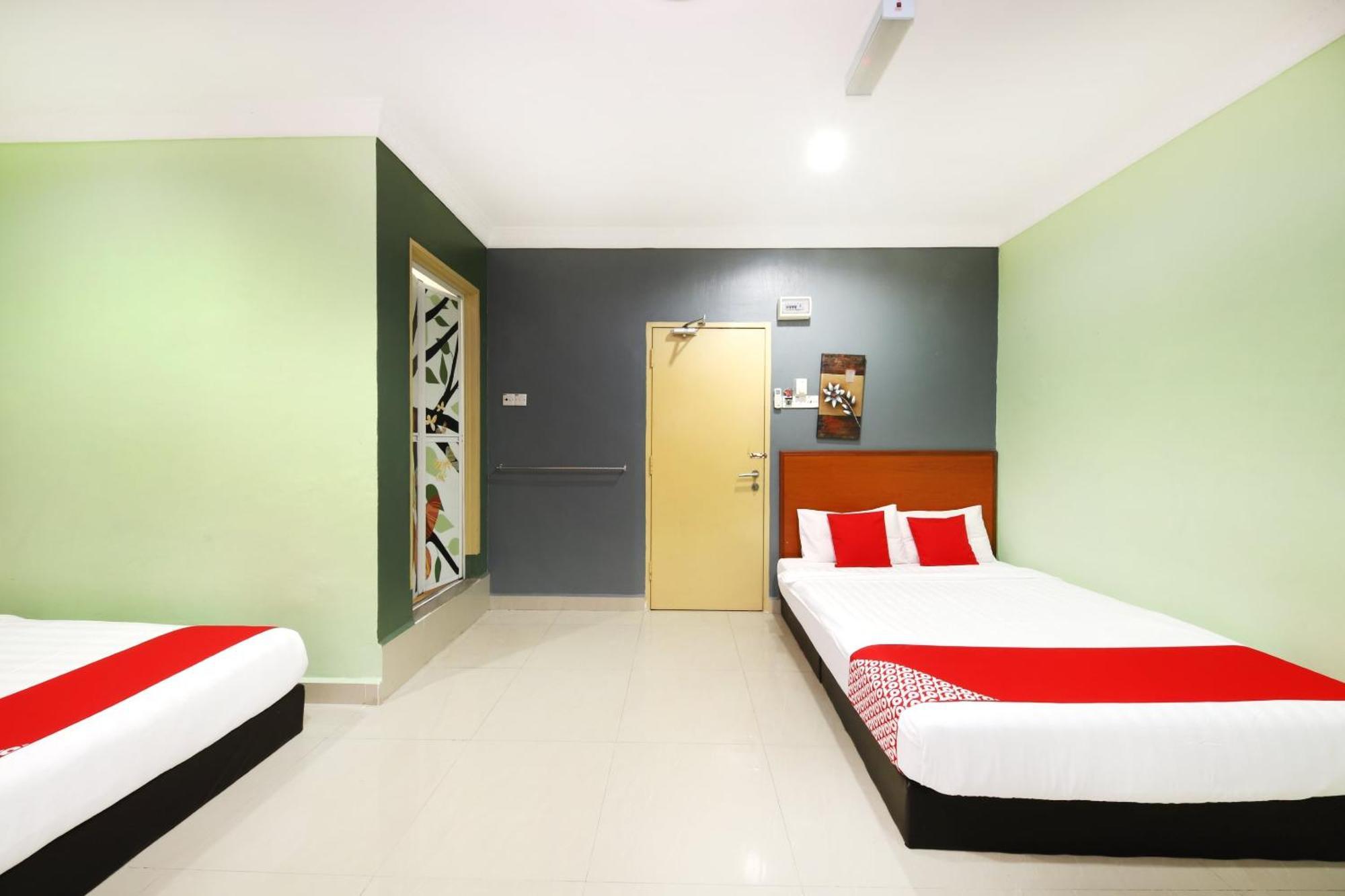 Super Oyo 720 Corridor Hotel 2 Pekan Dış mekan fotoğraf